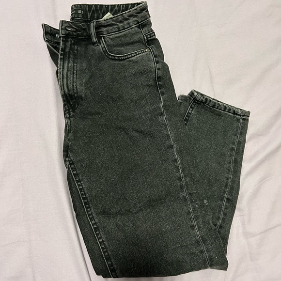 Zara black jeans, size 04 - Picture 2 of 4
